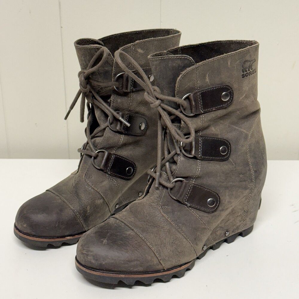 Sorel Joan of Arctic Wedge Mid Boots Waterproof Leather 1506411028 Women 8 EUC